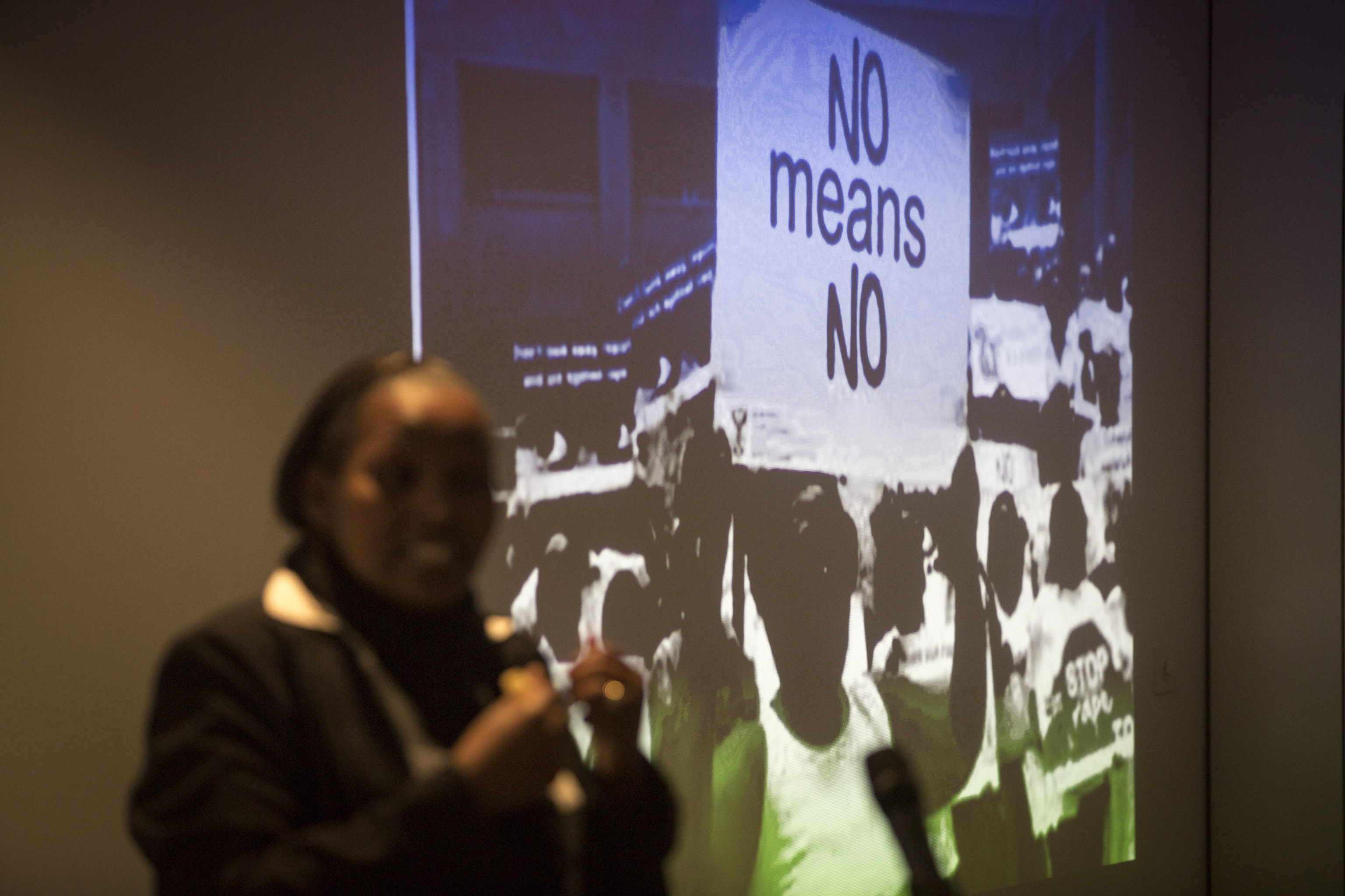 Sexuelle Gewalt: ein Viertel aller neu Infizierten sind Frauen